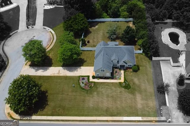 200 Chatfield Way, Locust Grove, GA 30248