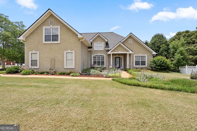 200 Chatfield Way, Locust Grove, GA 30248