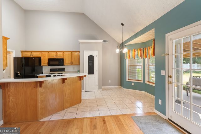200 Chatfield Way, Locust Grove, GA 30248