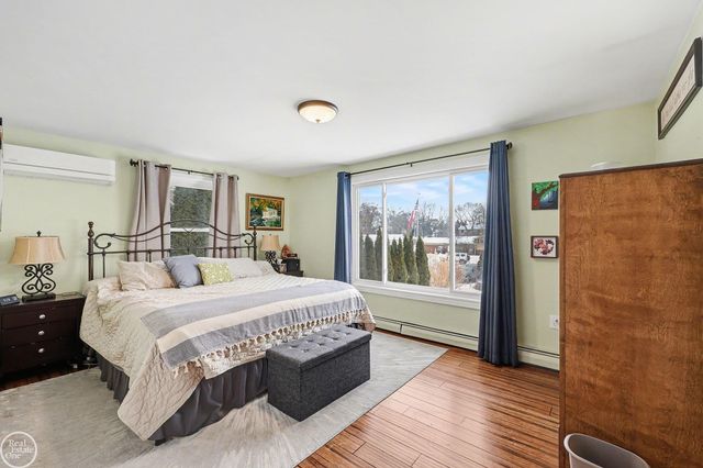 11897 Springdale Court, Washington Twp, MI 48095