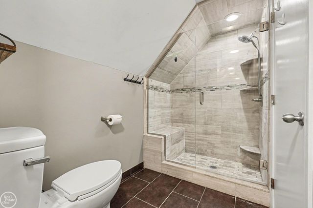 11897 Springdale Court, Washington Twp, MI 48095