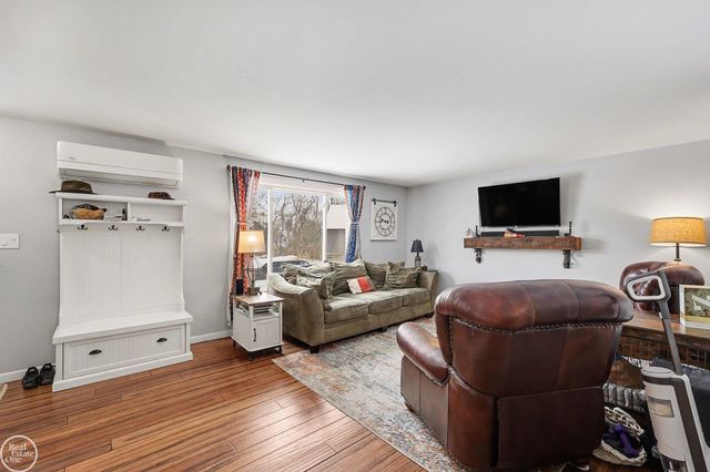 11897 Springdale Court, Washington Twp, MI 48095