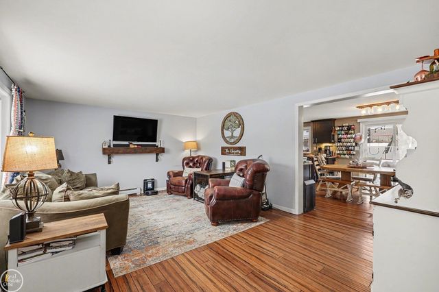 11897 Springdale Court, Washington Twp, MI 48095