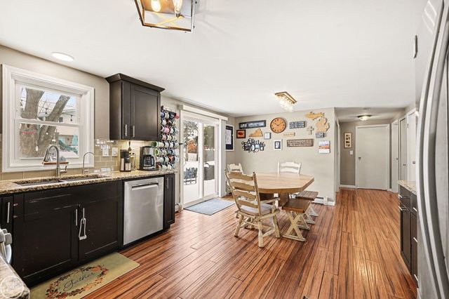 11897 Springdale Court, Washington Twp, MI 48095