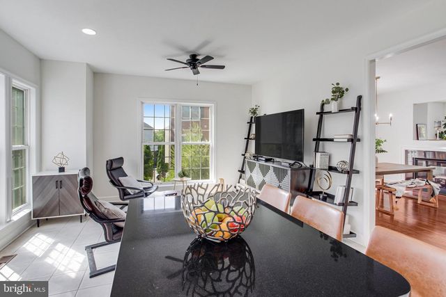 14815 POTOMAC BRANCH DR, Woodbridge, VA 22191