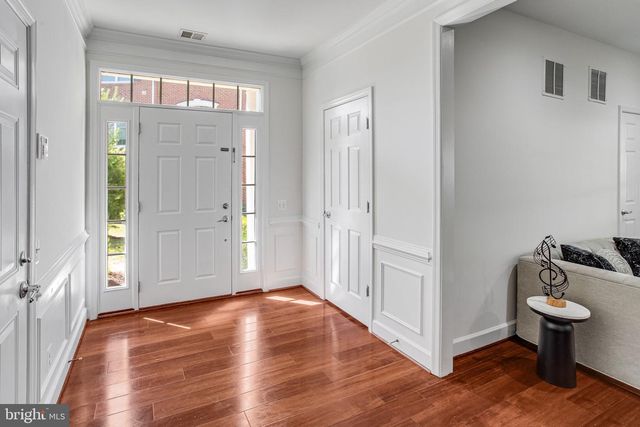 14815 POTOMAC BRANCH DR, Woodbridge, VA 22191