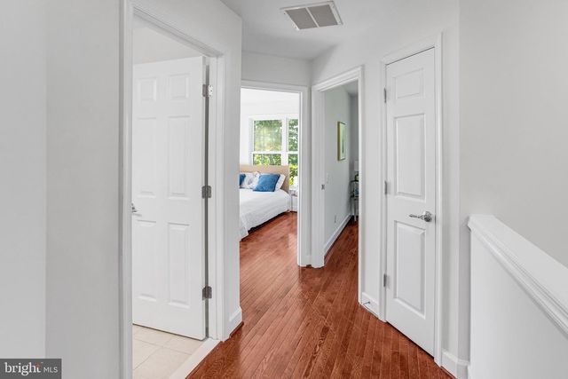 14815 POTOMAC BRANCH DR, Woodbridge, VA 22191
