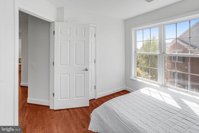 14815 POTOMAC BRANCH DR, Woodbridge, VA 22191