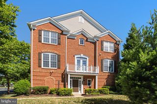 14815 POTOMAC BRANCH DR, Woodbridge, VA 22191