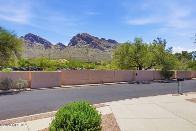 430 E Desert Golf Place, Oro Valley, AZ 85737