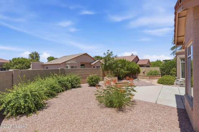 430 E Desert Golf Place, Oro Valley, AZ 85737