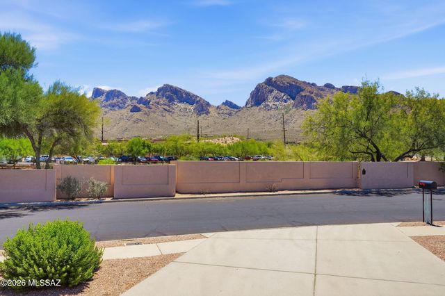 430 E Desert Golf Place, Oro Valley, AZ 85737