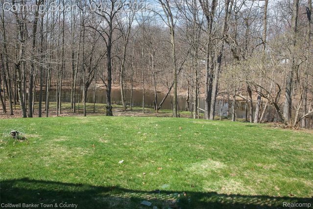 3520 S Hill Road, Milford Village, MI 48381