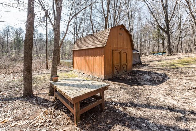 3520 S Hill Road, Milford Village, MI 48381