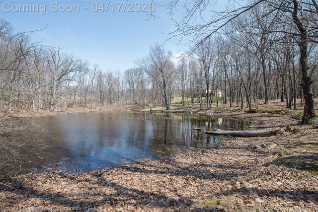 3520 S Hill Road, Milford Village, MI 48381