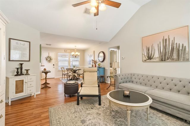 11095 Royal Forest Drive, Conroe, TX 77303