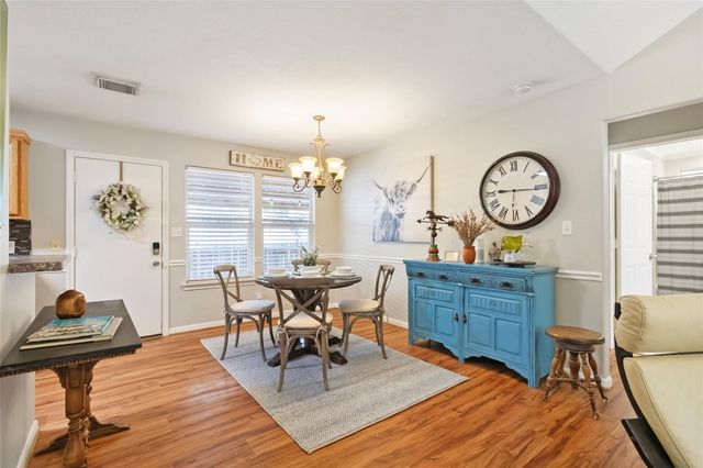 11095 Royal Forest Drive, Conroe, TX 77303