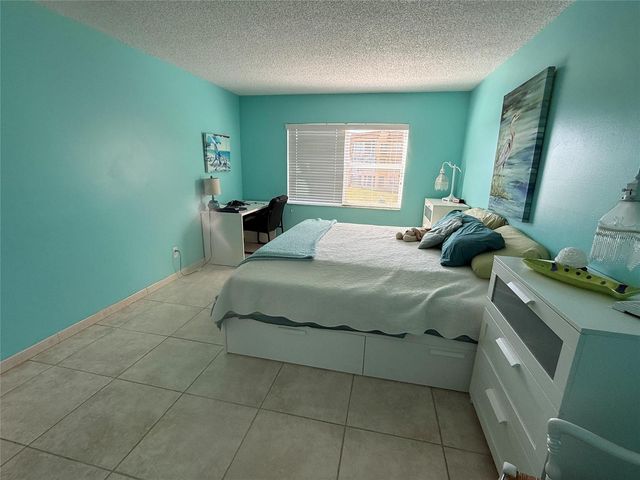 2761 N Pine Island Road 204, Sunrise, FL 33322