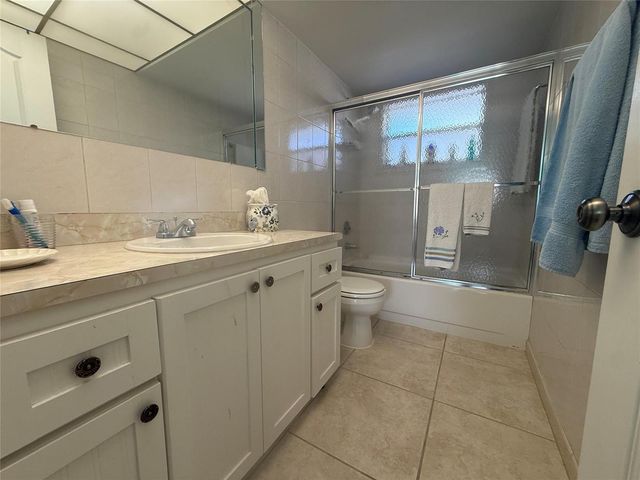 2761 N Pine Island Road 204, Sunrise, FL 33322