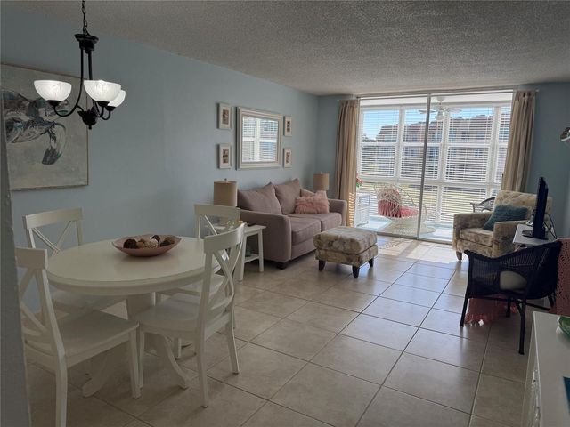 2761 N Pine Island Road 204, Sunrise, FL 33322