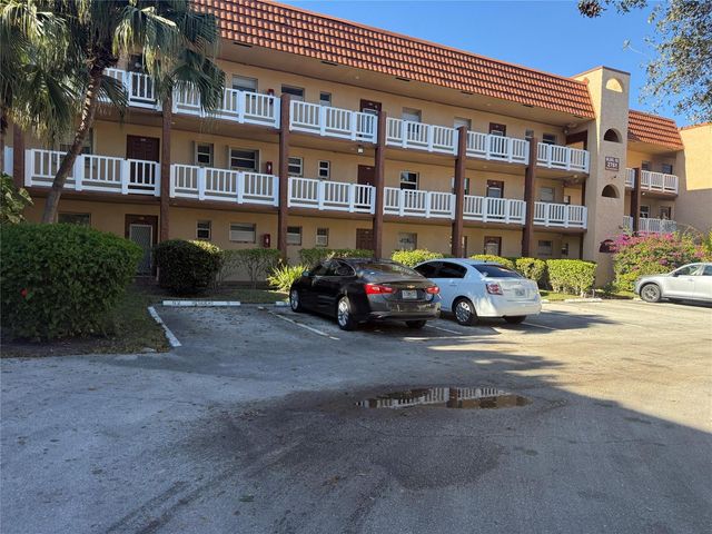 2761 N Pine Island Road 204, Sunrise, FL 33322