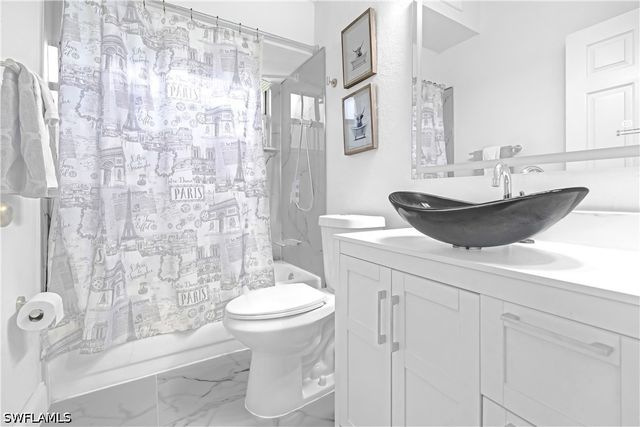 280 14th ST SE, Naples, FL 34117