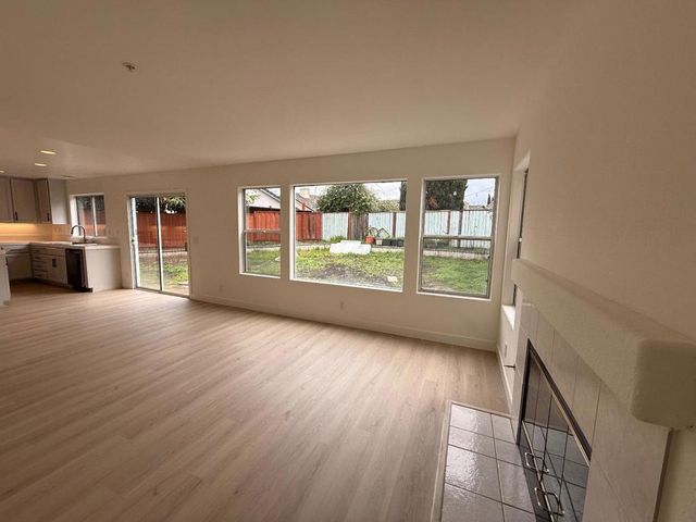 1544 Saguaro Drive, Salinas, CA 93905