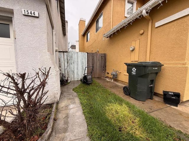 1544 Saguaro Drive, Salinas, CA 93905