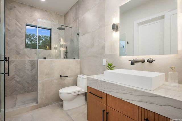 24602 Cliff Line, San Antonio, TX 78257
