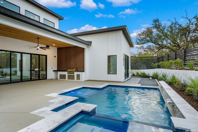 24602 Cliff Line, San Antonio, TX 78257