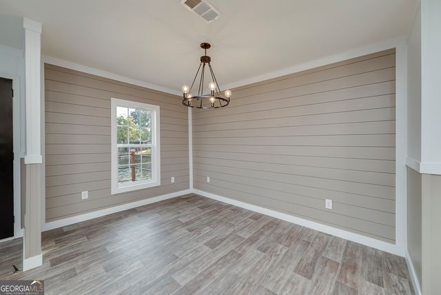 595 Barnetts Bridge Road, Jackson, GA 30233