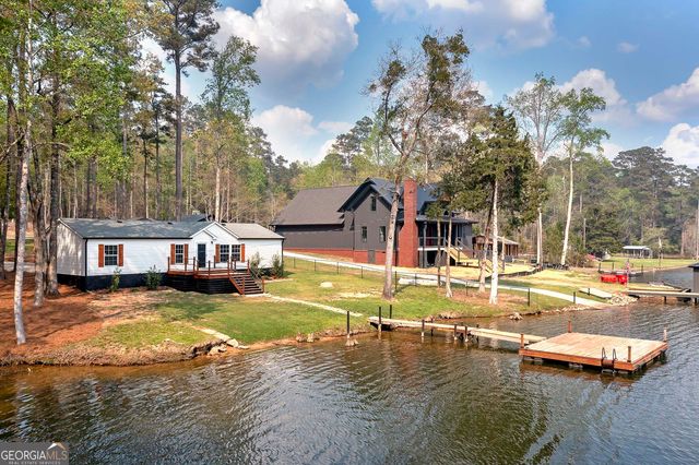 595 Barnetts Bridge Road, Jackson, GA 30233