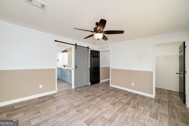 595 Barnetts Bridge Road, Jackson, GA 30233