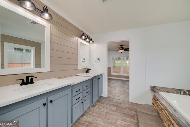 595 Barnetts Bridge Road, Jackson, GA 30233