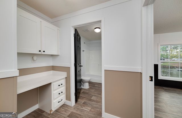 595 Barnetts Bridge Road, Jackson, GA 30233