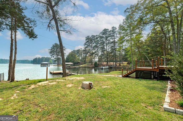 595 Barnetts Bridge Road, Jackson, GA 30233