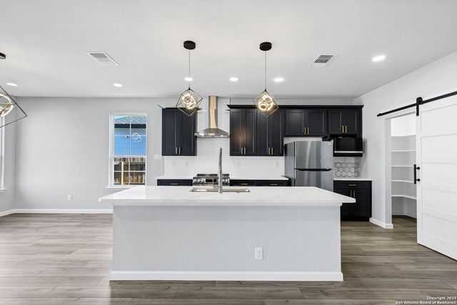 9923 Loma Alta, Converse, TX 78109