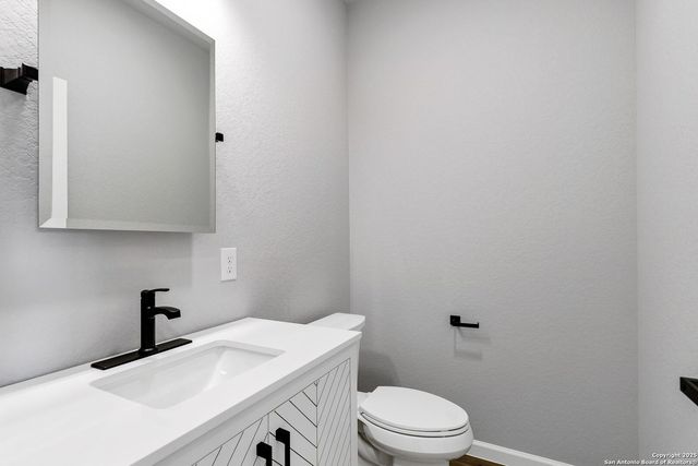 9923 Loma Alta, Converse, TX 78109