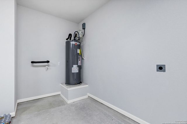 9923 Loma Alta, Converse, TX 78109