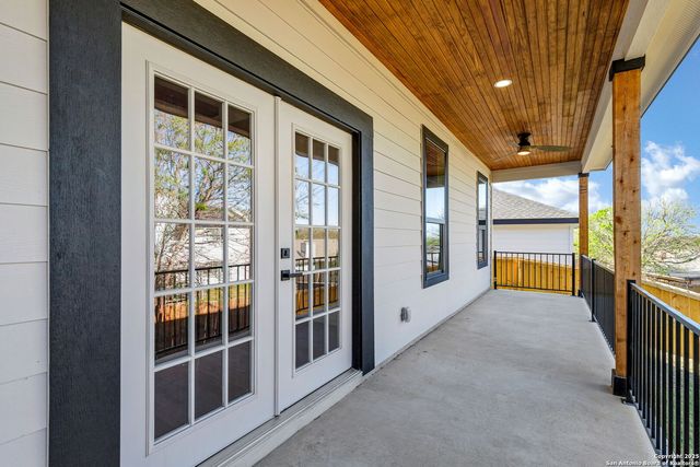 9923 Loma Alta, Converse, TX 78109