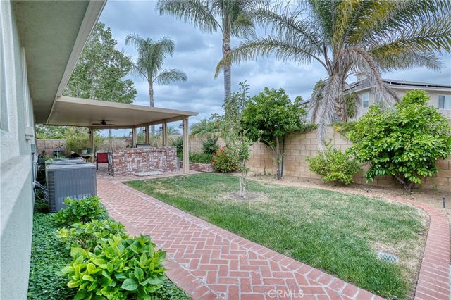 14616 MEADOWBROOK LANE, Eastvale, CA 92880
