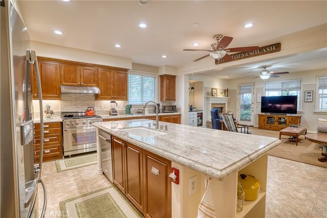 14616 MEADOWBROOK LANE, Eastvale, CA 92880