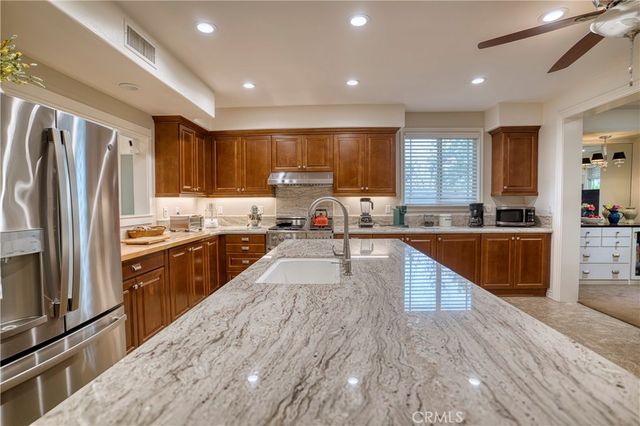 14616 MEADOWBROOK LANE, Eastvale, CA 92880