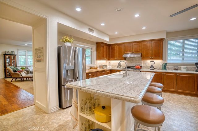 14616 MEADOWBROOK LANE, Eastvale, CA 92880