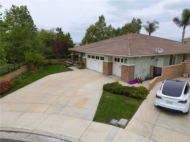 14616 MEADOWBROOK LANE, Eastvale, CA 92880