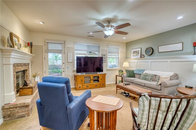 14616 MEADOWBROOK LANE, Eastvale, CA 92880