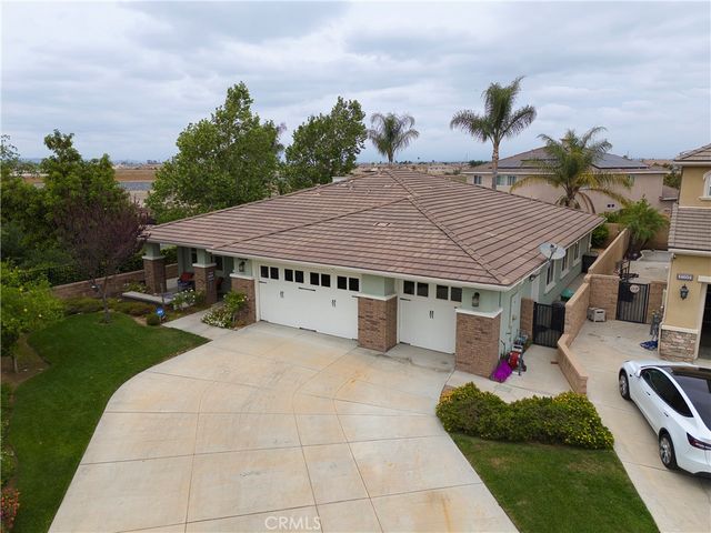 14616 MEADOWBROOK LANE, Eastvale, CA 92880