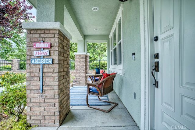 14616 MEADOWBROOK LANE, Eastvale, CA 92880