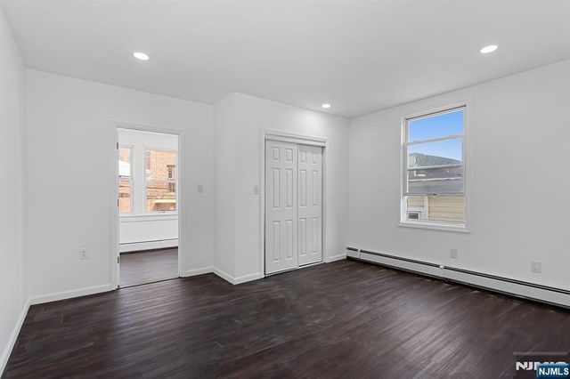 9 Kiel Avenue, Butler Borough, NJ 07405