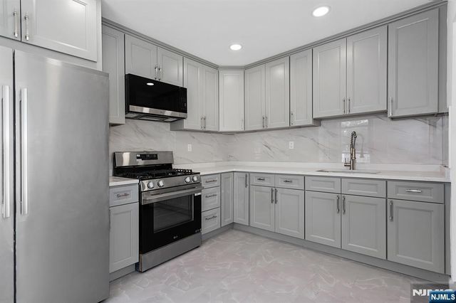9 Kiel Avenue, Butler Borough, NJ 07405